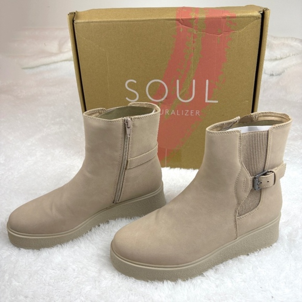Naturalizer SOUL Jayda Lug Wedge Sole Chelsea Boot Size 9.5‎